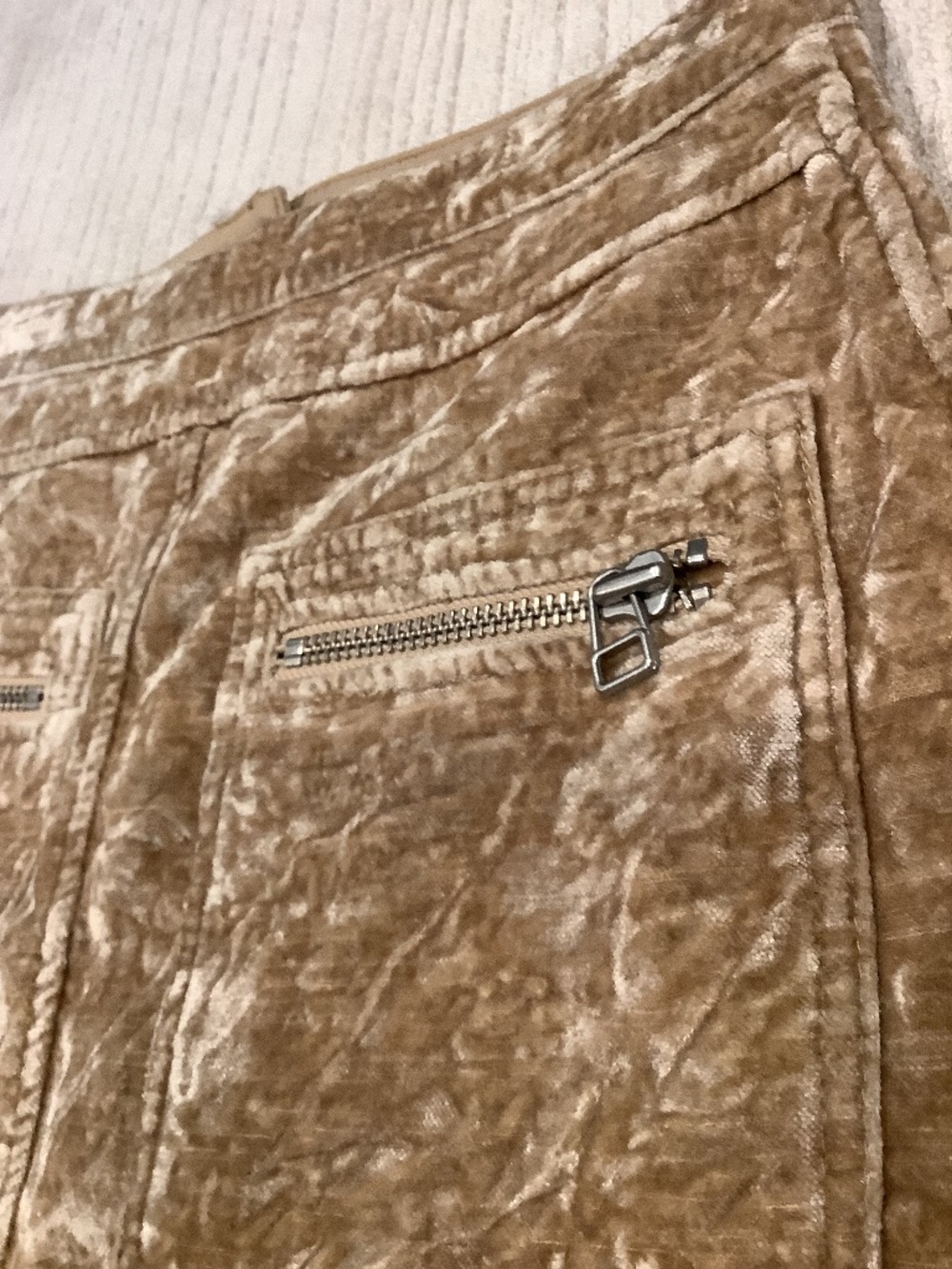 Free People Women’s Beige Velvet Mini Skirt, Solid, Zip Closure, Pockets, 0